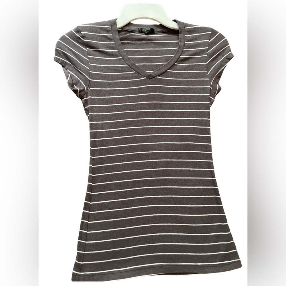 Striped grey & white fitted shirt